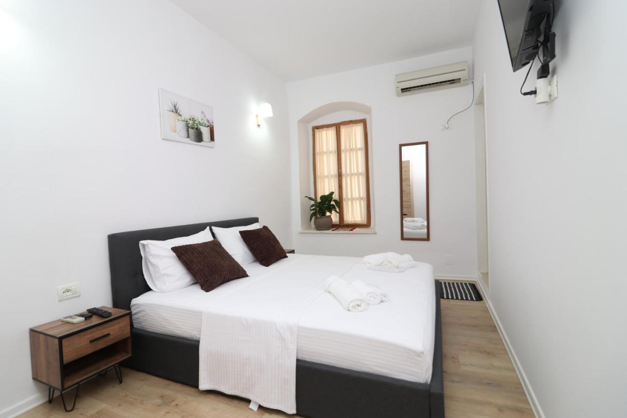 Bed and Breakfast Gaia Vlorë Exteriér fotografie