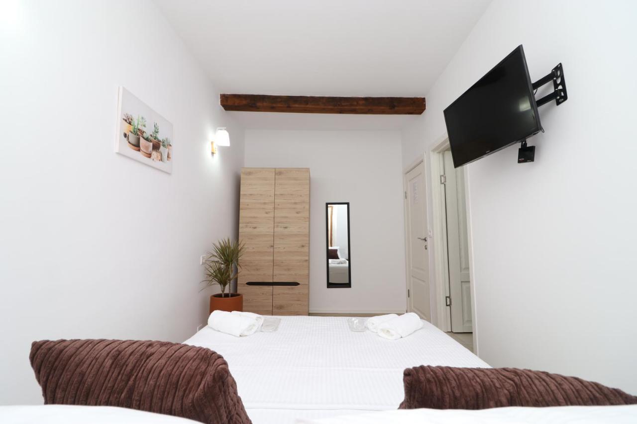 Bed and Breakfast Gaia Vlorë Exteriér fotografie